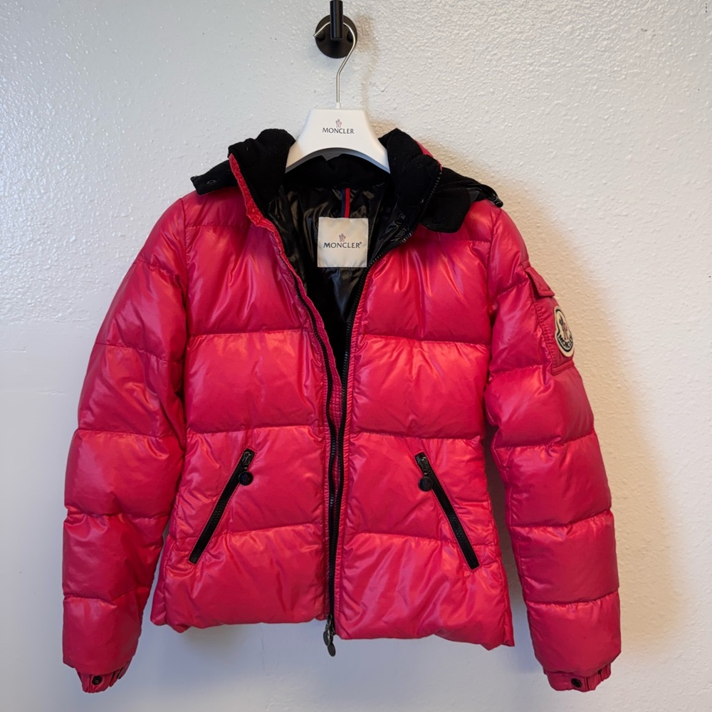 MONCLER BADIA DOWN JACKET